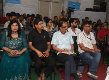 हिन्दी दिवस के उपलक्ष्य में आयोजित युवा काव्य गोष्ठी की एक झलक