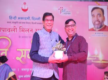 कवि सम्मेलन की एक झलक, बाबरपुर बस टर्मिनल, दिल्ली