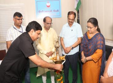 हिन्दी दिवस के उपलक्ष्य में आयोजित युवा काव्य गोष्ठी की एक झलक