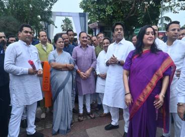 दिनांक 25 मार्च, 2025 को सेन्ट्रल पार्क, राजीव चौक, नई दिल्ली में 'संविधान हत्या दिवस' के अवसर पर एक प्रदर्शनी का आयोजन 