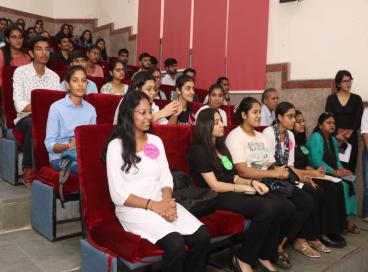 लक्ष्मीबाई महाविद्यालय, दिल्ली विश्वविद्यालय, 18 सितंबर, 2023   