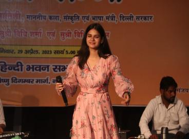 हिन्दी भवन में भजन संध्या के  आयोजन की  कुछ झलकियां