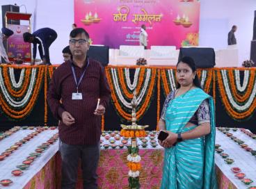 कवि सम्मेलन की एक झलक, बाबरपुर बस टर्मिनल, दिल्ली