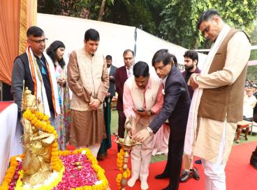 अखिल भारतीय कवि सम्मेलन की एक झलक (25 नवम्बर, 2023)