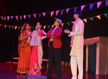 "कला के रंग, बच्चों के संग!"  हिंदी अकादमी द्वारा आयोजित बाल उत्सव - 2025 की बाल कार्यशाला में बच्चों की रचनात्मकता ने सबका मन मोह लिया। दिनांक 25 जून 2025 को कात्यायनी सभागार, मयूर विहार, दिल्ली-91 में प्रस्तुत कलाकृतियों और नाटकों की कुछ शानदार झलकियाँ