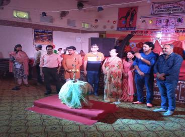 *मस्ती की पाठशाला* के कार्यक्रमों की श्रृंखला में *गपोड़ शंख* का छात्रों द्वारा नाट्य मंचन 