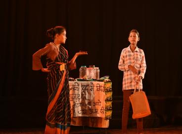 30 जून को प्यारेलाल सभागार, आई. टी. ओ., नई दिल्ली में हुए इस उत्सव से बच्चों की कला और नाट्य प्रस्तुतियों की कुछ यादगार झलकियाँ