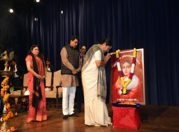 लोकमाता अहिल्याबाई होल्कर जी की जन्म त्रिशताब्दी के उपलक्ष्य में, एल.टी.जी. सभागार, मंडी हाउस, नई दिल्ली में 19 नवंबर, 2025 को नाट्य मंचन