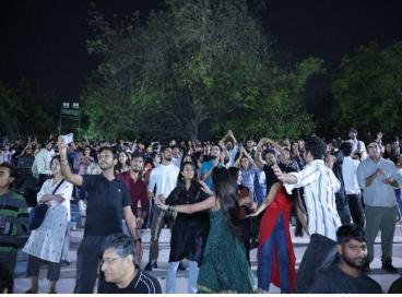 नवरात्रि के पावन पर्व पर अकादमी द्वारा 22 मार्च, 2026 को आईआईटी, दिल्ली के भव्य परिसर में आयोजित 'भजन संगीत संध्या'  कुछ अविस्मरणीय झलकियाँ