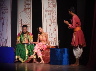 नाटक चित्रलेखा की एक झलक 