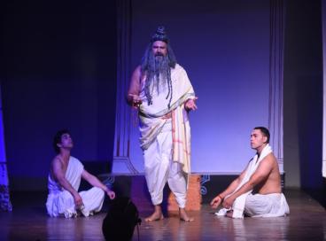 नाटक चित्रलेखा की एक झलक 
