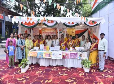 हर घर तिरंगा 2025: दिल्ली हाट में 13 अगस्त को आयोजित कार्यक्रम की कुछ यादगार झलकियाँ।