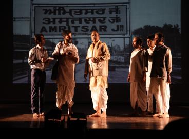 डॉ. श्यामाप्रसाद मुखर्जी के गौरवशाली जीवन पर आधारित नाटक “राष्ट्रनायक श्यामाप्रसाद मुखर्जी” का भव्य मंचन 